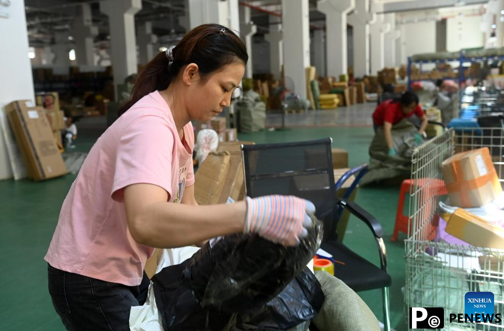 Guangxi accelerates opening up and promotes cross