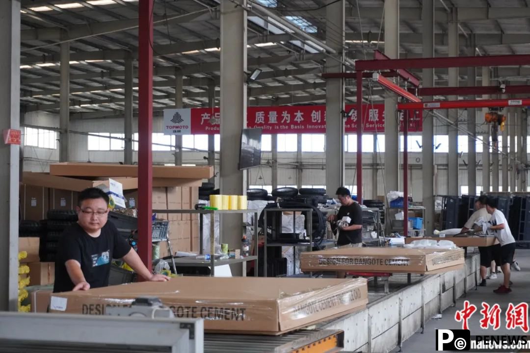 Chinese electric tricycles win consumers overseas