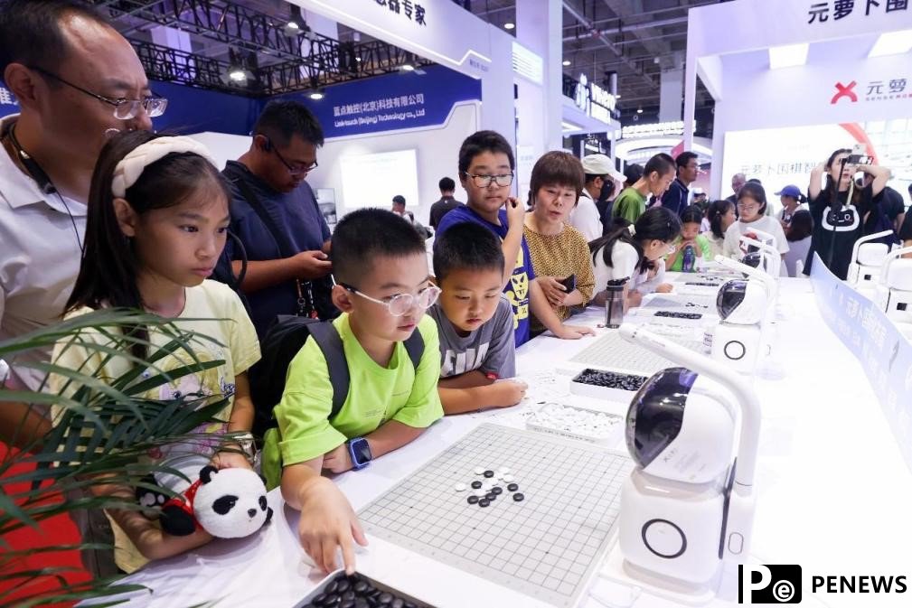 Chinese robot industry strides toward high