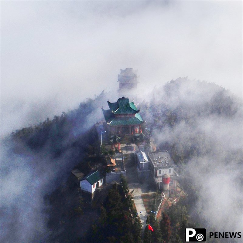 A stunning autumn tapestry in central China