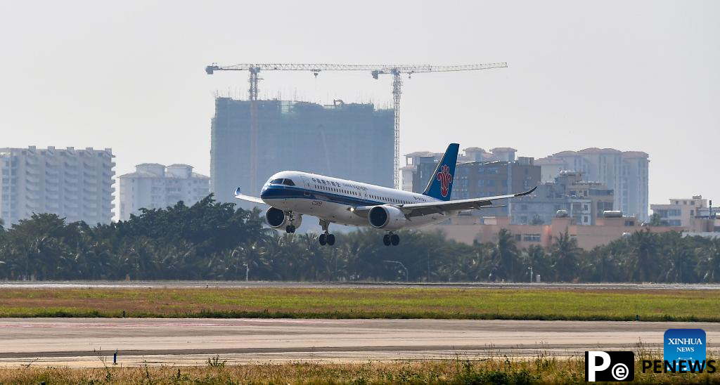 C919 aircraft successfully makes maiden commercial flight to Sanya