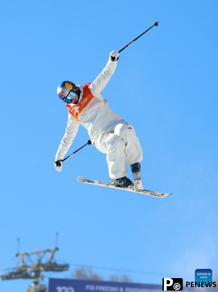 Gu Ailing, Li Fanghui dominate FIS Freeski Halfpipe World Cup at Genting Snow Park