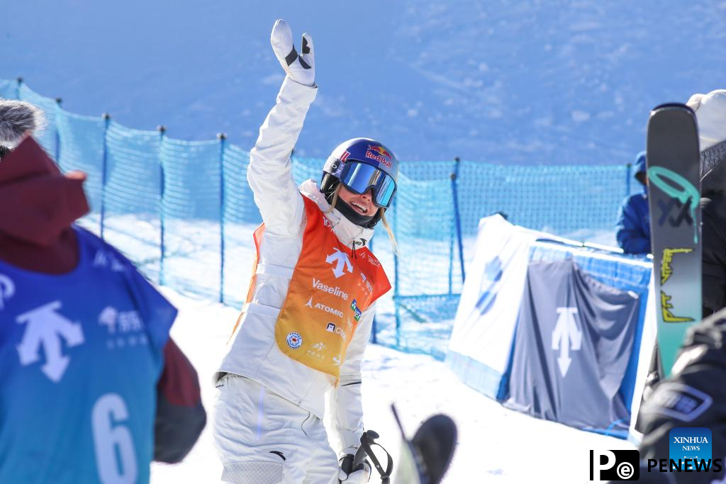 Gu Ailing, Li Fanghui dominate FIS Freeski Halfpipe World Cup at Genting Snow Park