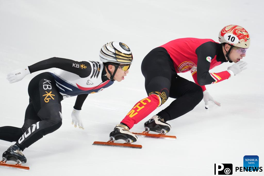 Chinese skaters win 2 golds in last day of ISU short track tour Beijing leg