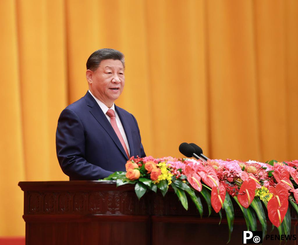 Xi lauds China