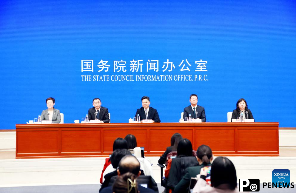 China becomes largest online retail market for 12 consecutive years