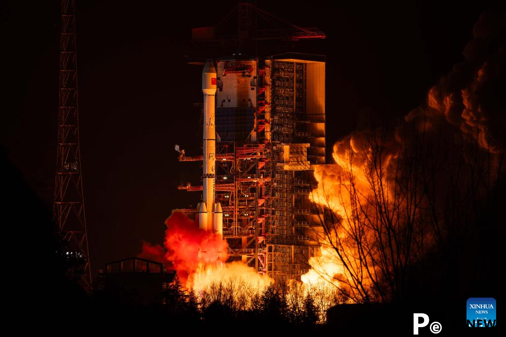 China launches test satellite for orbital refueling