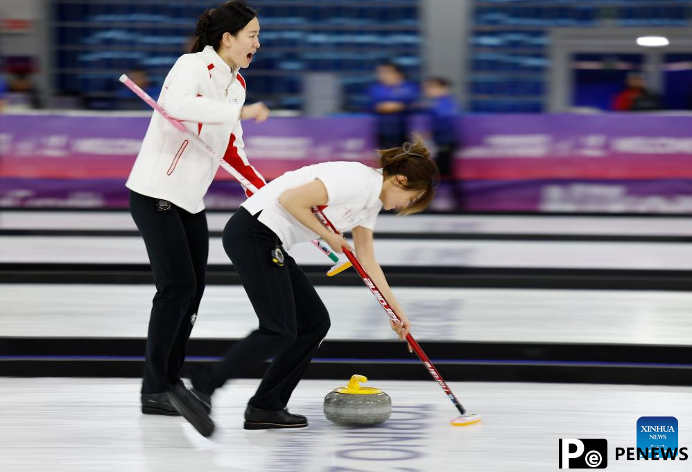 Curling women
