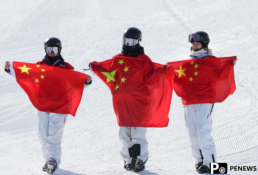China sets new medal record, Thailand wins first