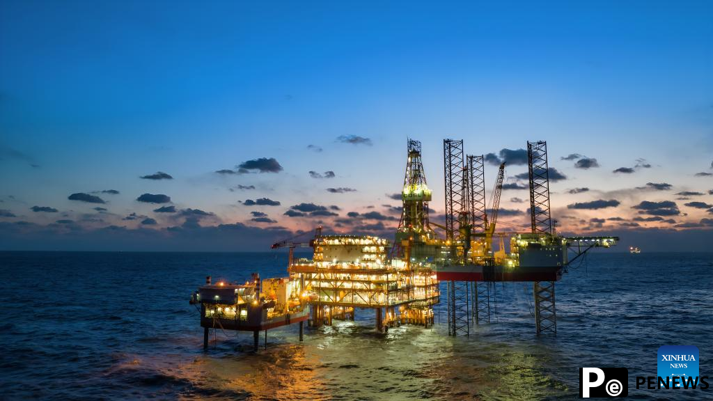 6 oilfield commences production in China
