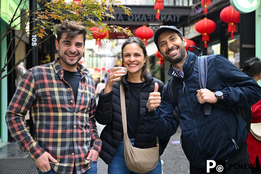 Visa-free policy sparks "China Travel" boom