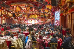 Spring Festival spending up