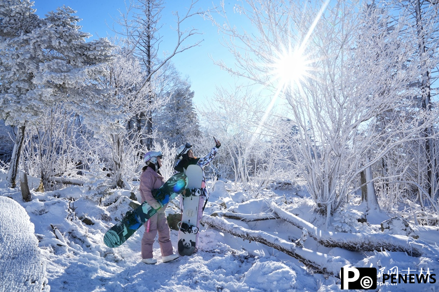 Rime-covered mountains create a scenic wonderland in NE China