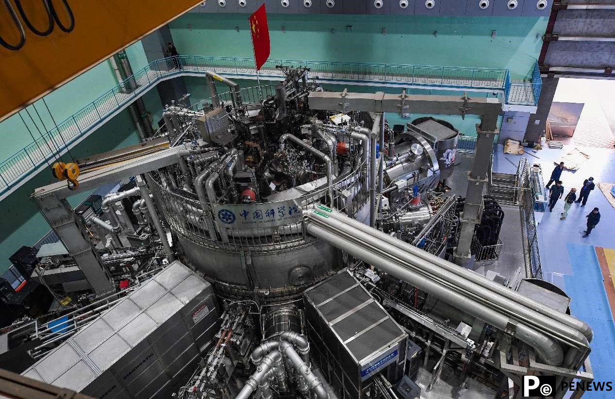 scale scientific facilities contribute to technological progress