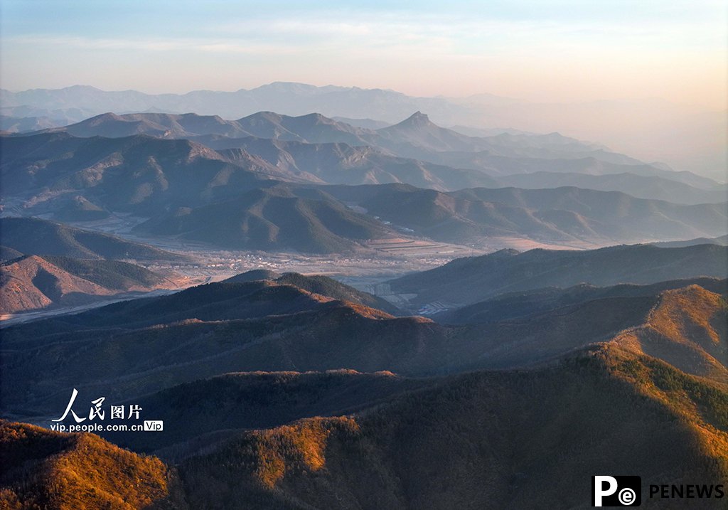 Picturesque winter scenery in N China