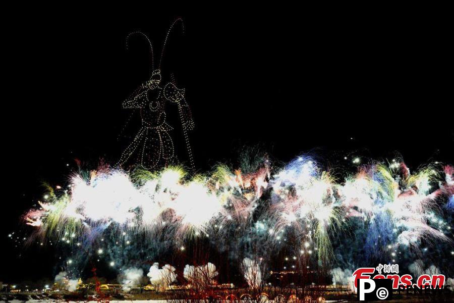 Drone show integrated with pyrotechnic displays creates spectacular nightscape