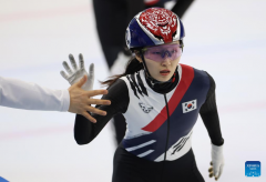Highlights of women's 1000m final of short track speed skating event