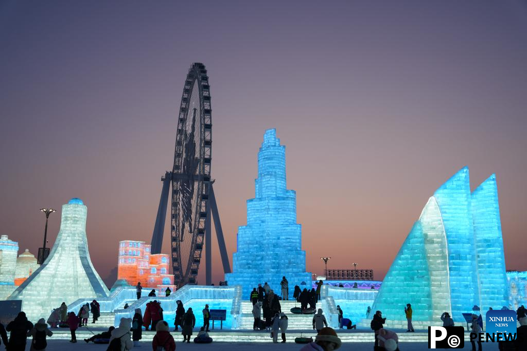 Harbin Ice-Snow World receives over 2 million visitors since it opened