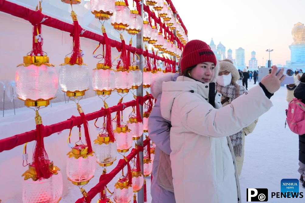 Harbin Ice-Snow World receives over 2 million visitors since it opened