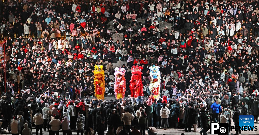 China witnesses travel boom during Spring Festival holiday