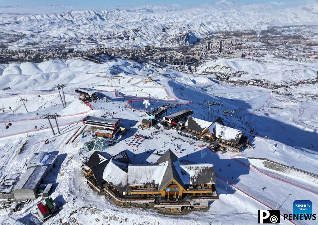 Ice-and-snow industry boosts winter tourism in Altay, China