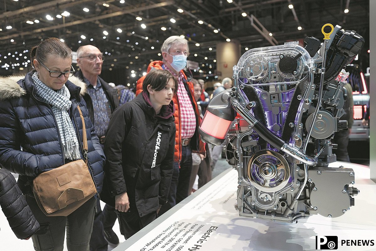Chinese NEVs shine at auto shows abroad