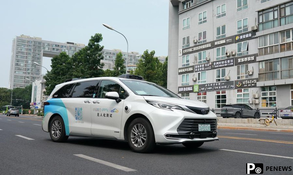 Tech companies enhance cooperation on autonomous driving AI LLM