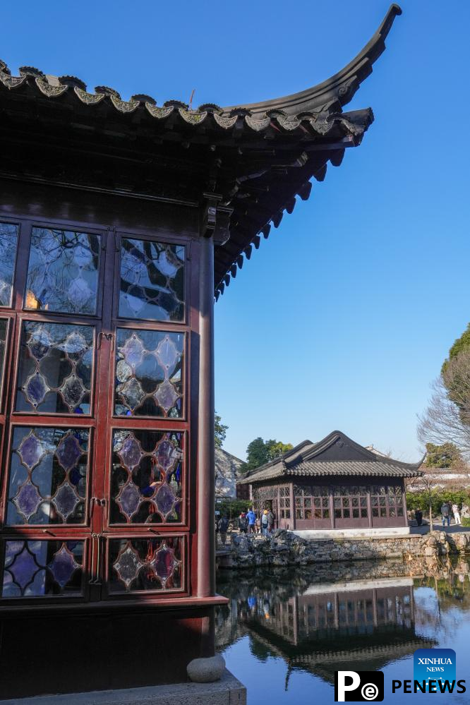 Tourists visit Humble Administrator