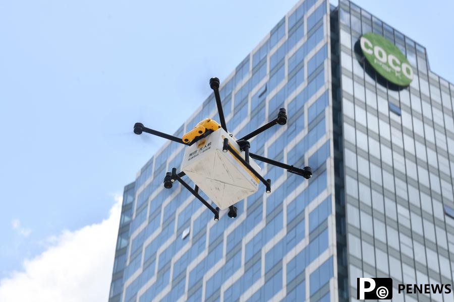 Instant delivery industry thrives in China