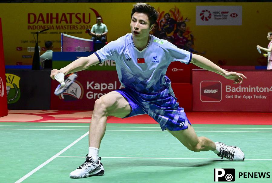 Chinese shuttlers storm into 2nd round at Indonesia Masters