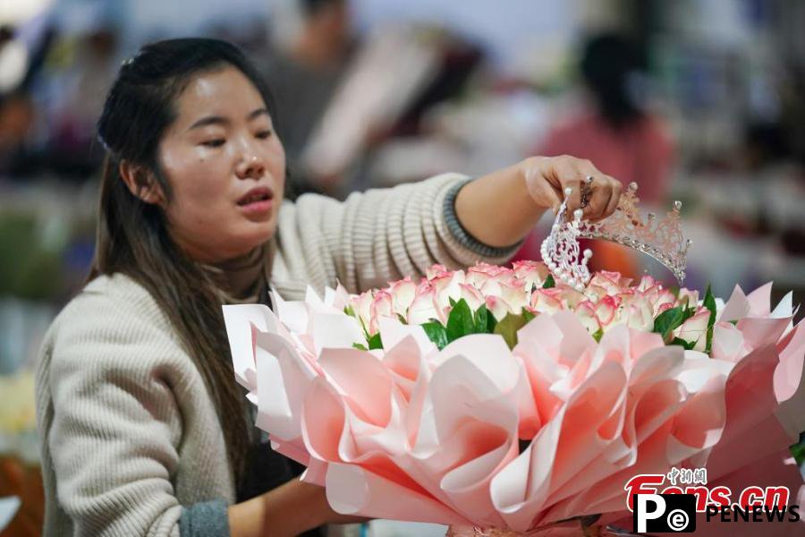 Flower sales boom for Valentine