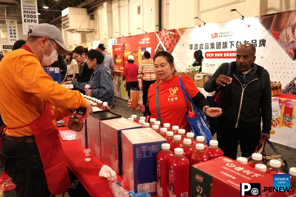 Chinese delicacies captivate American consumers at Asian Food Expo
