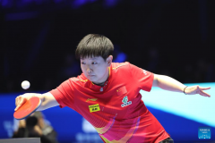 Lin, Sun pocket straight wins in ITTF