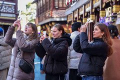 China continues to expand high