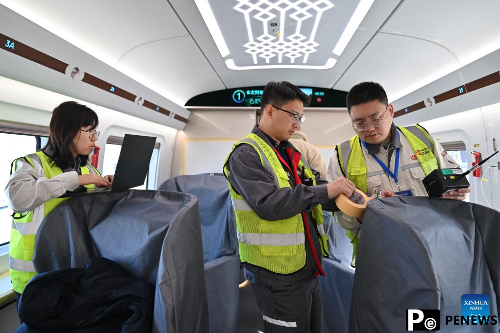 Prototype of CR450 bullet train undergoes tests in Beijing