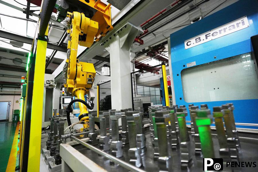Digital intelligence empowers old industry base in NE China
