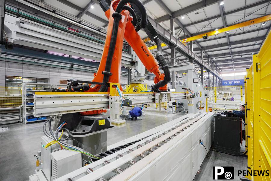 Digital intelligence empowers old industry base in NE China