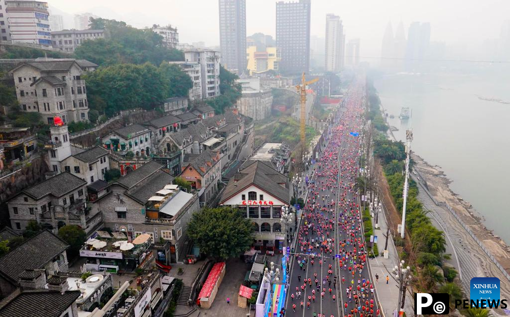 Highlights of 2025 Chongqing Marathon in China
