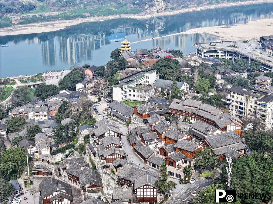 Explore authentic charm of Ciqikou ancient town