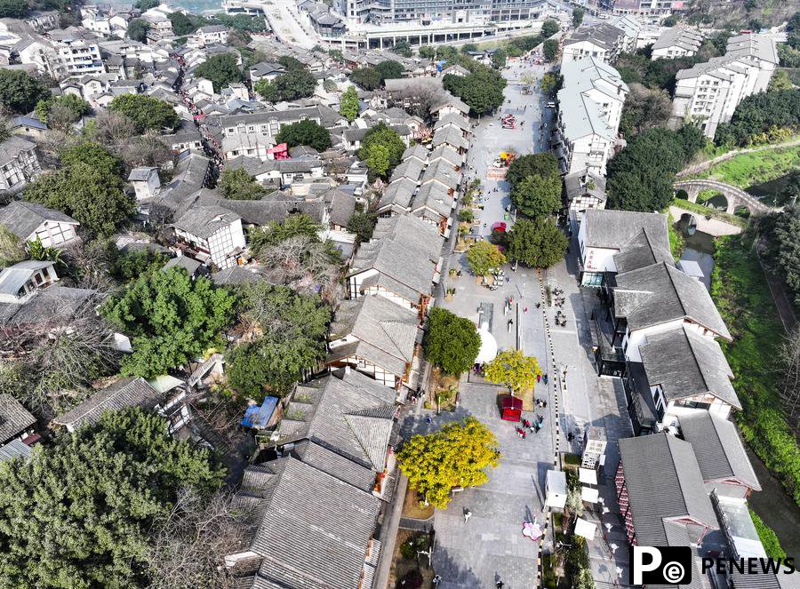 Explore authentic charm of Ciqikou ancient town