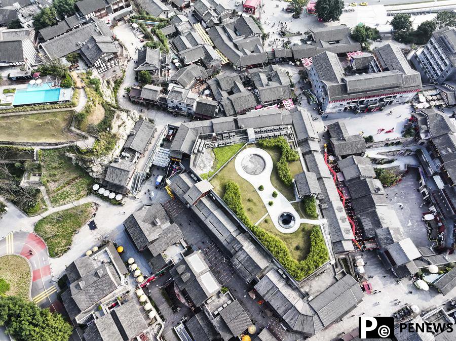 Explore authentic charm of Ciqikou ancient town