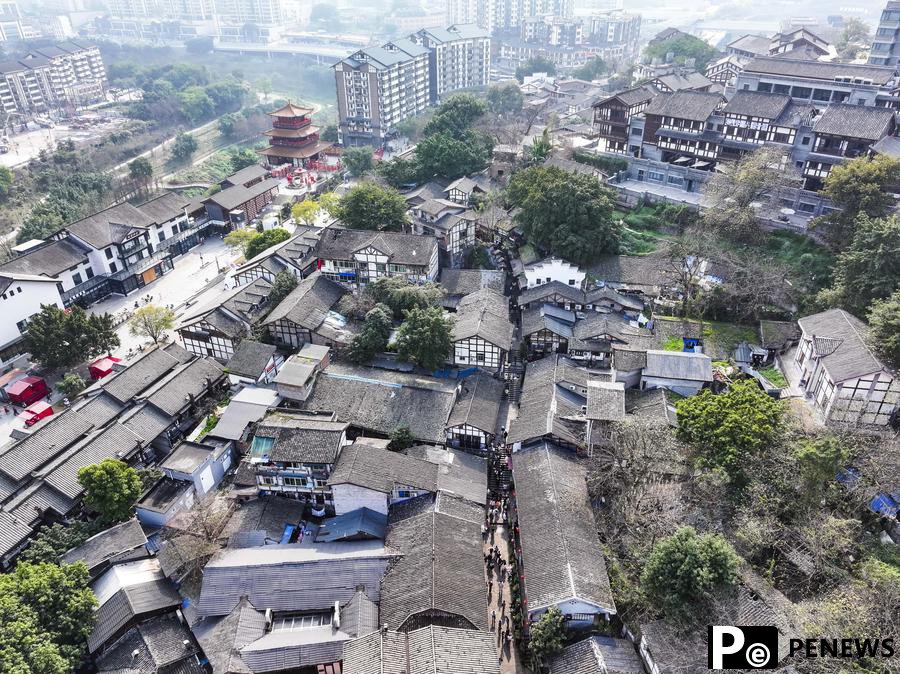 Explore authentic charm of Ciqikou ancient town