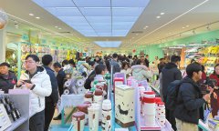 Yiwu shifts to exporting brands