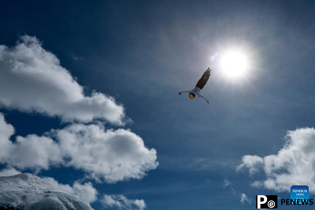 Chinese athletes practise before 2024