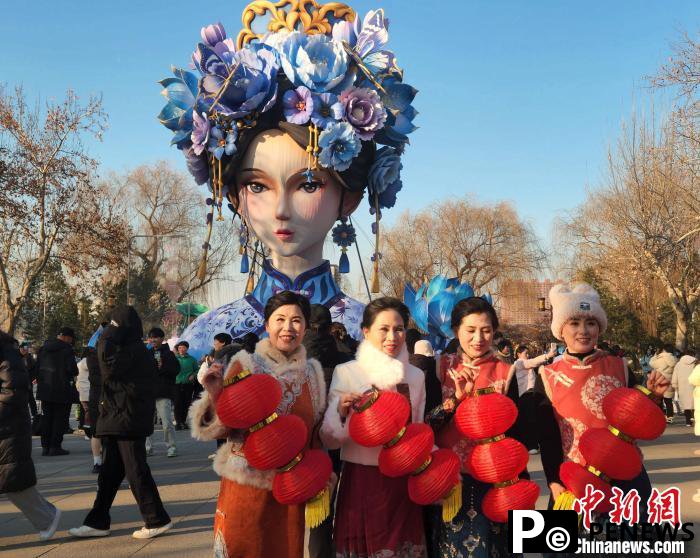 With unique consumption preferences, female tourists help drive development of tourism