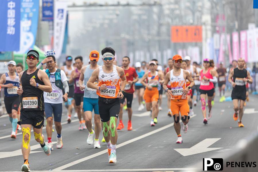 Spring breeze warms up outdoor sports spending in China