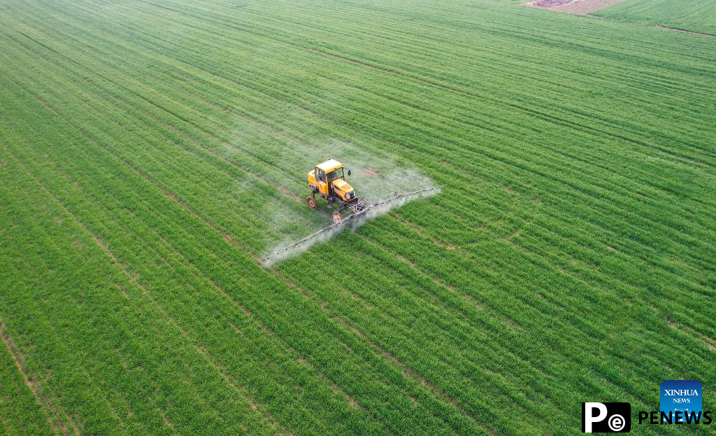 Modern technologies used during spring ploughing across China