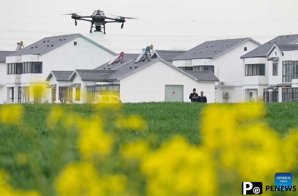 Modern technologies used during spring ploughing across China
