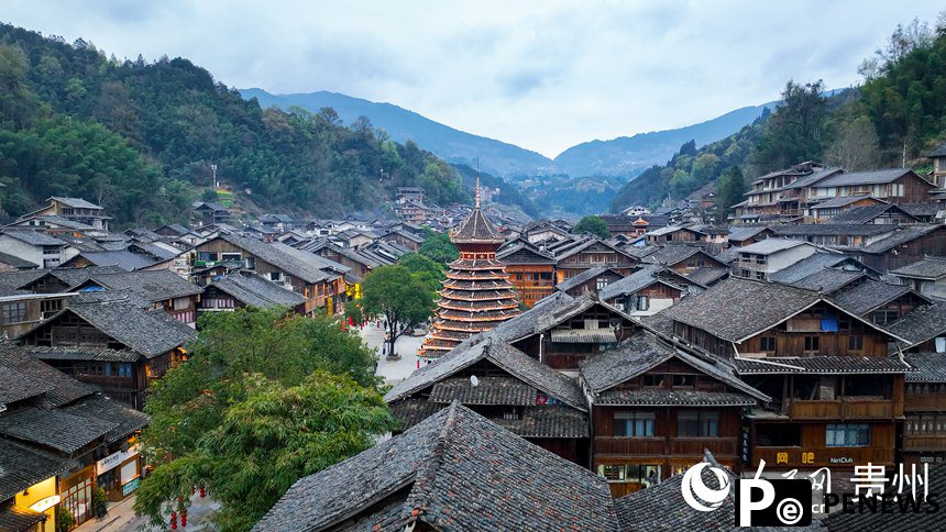 A tapestry of ethnic culture unfolds in spring in Zhaoxing Dong village, SW China