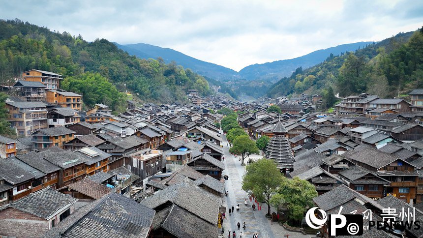 A tapestry of ethnic culture unfolds in spring in Zhaoxing Dong village, SW China